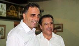 Mustrangi e Paulo Vieira de Barros, prefeito de Bom Jardim.